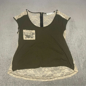 VINTAGE Havana lace back tee size medium oversized